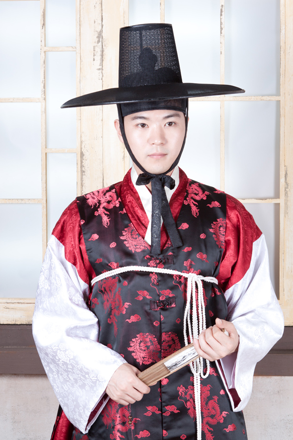 NEW 서보영무대의상